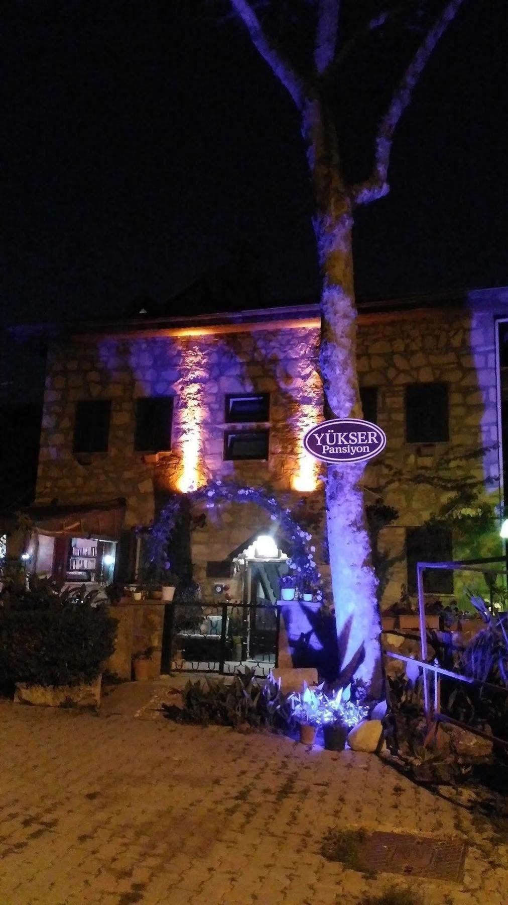 Yuekser Pansiyon Side Exterior foto